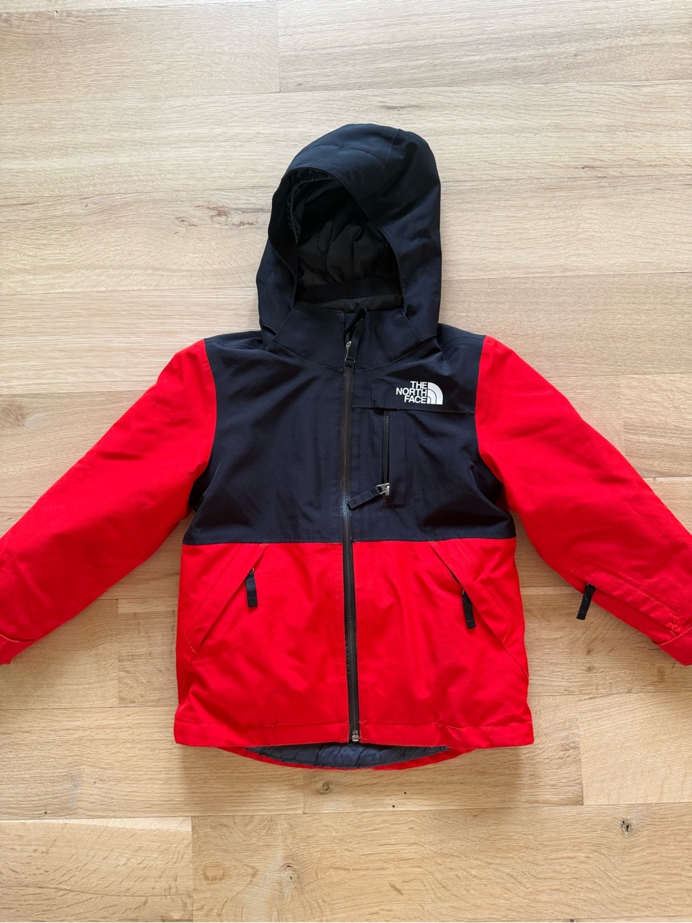 The North Face Kids 3-in-1 Coat w/ removable Puffer liner coat - Size XS/6 - Picture 14 of 14